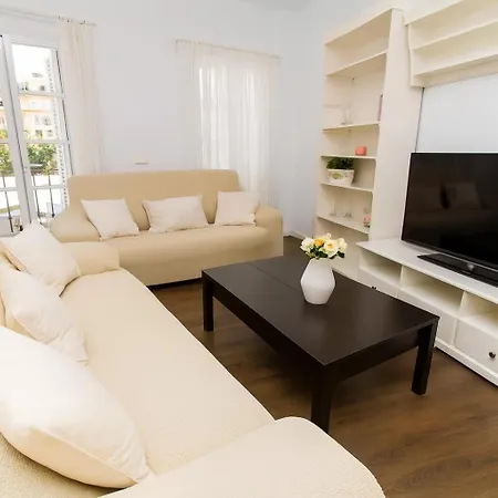 Atarazanas 2-bed * 马拉加
