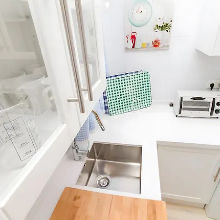 Atarazanas 2-bed * Malaga